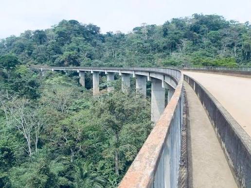plus beaux ponts et viaducs du Cameroun plus beaux ponts et viaducs du Cameroun