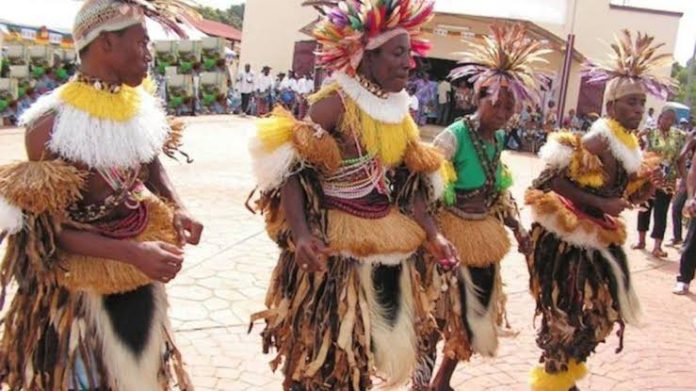 Bendskin Bendskin danse Cameroun