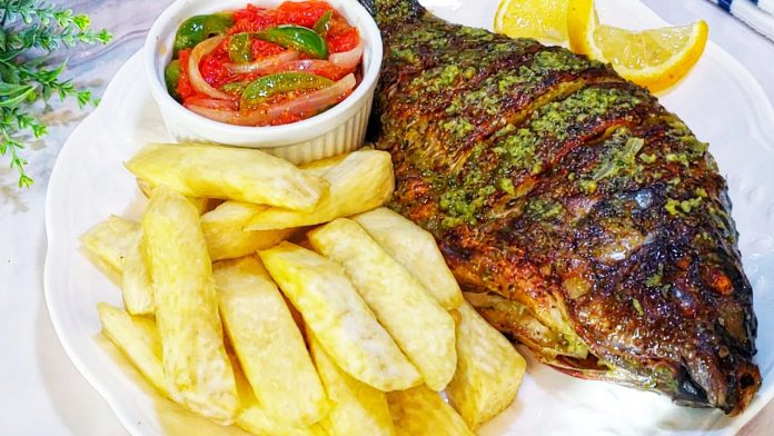 Comment préparer un poisson braisé camerounais RECETTE poisson braisé camerounais