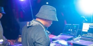 DJ professionnel : métier, formation, salaire et opportunités au Cameroun DJ professionnel Cameroun