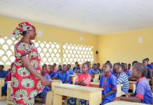Tout savoir sur l’École Primaire Publique Bastos : inscription, programmes, adresse, contacts et avis École Primaire Publique