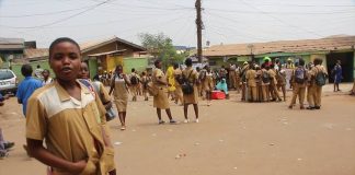 Comment économiser sur la rentrée scolaire au Cameroun ? École publique au Cameroun