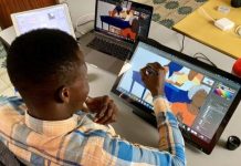 Gestionnaire de pages Facebook : métier, formation, salaire et opportunités au Cameroun Graphiste