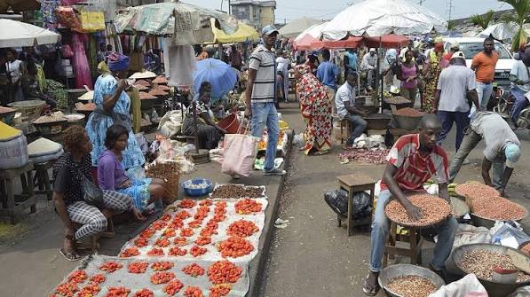 Le Marché Central de Douala Le Marché Central de Douala