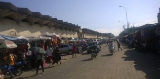 Marché Central de Douala : le cœur historique du commerce dans la capitale économique du Cameroun Marché Central de Douala