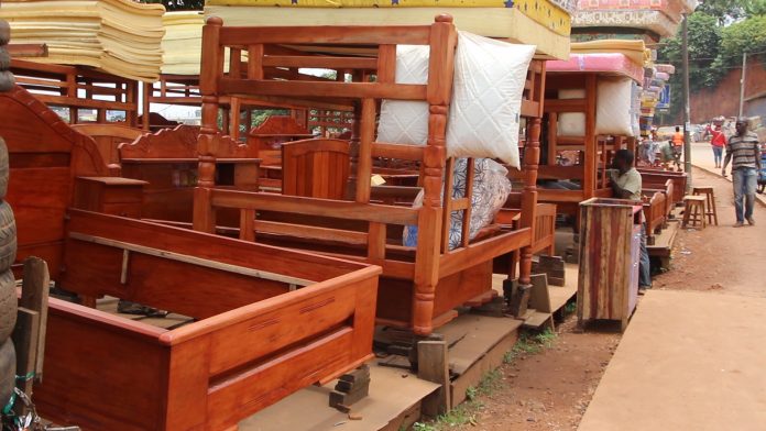 Métier de Menuisier Bois au Cameroun Métier de Menuisier Bois au Cameroun