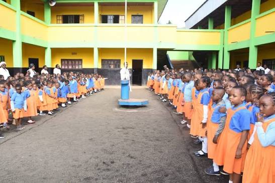 Primary School Les Oiselets à Bafoussam Primary School Les Oiselets à Bafoussam