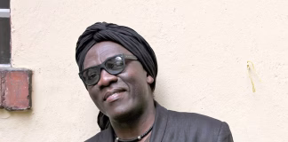 Richard Bona ou Petit Pays : qui est le plus riche ? Richard Bona