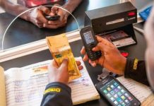 Quel commerce choisir à Bonabéri avec 150 000 FCFA ? Vente de crédit téléphonique et Mobile Money.