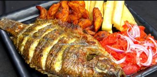 Comment cuire un tilapia braisé ? Recette camerounaise traditionnelle étape par étape cuire un tilapia braisé camerounais