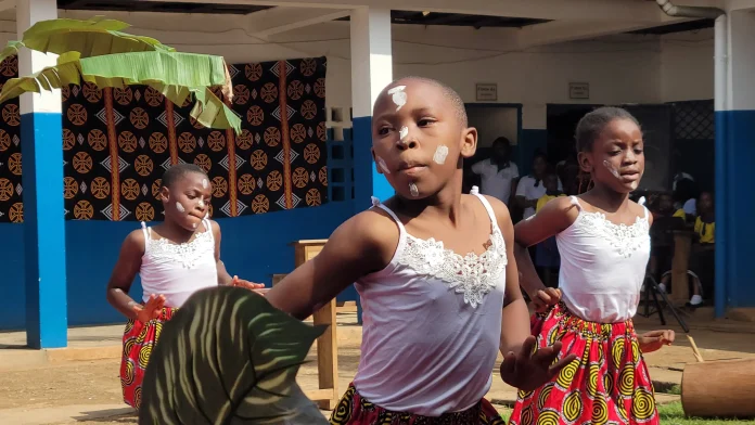 école primaire au Cameroun école primaire au Cameroun