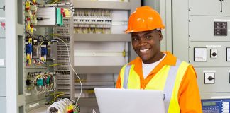 Qui recrute des électriciens à Kousséri ? électriciens
