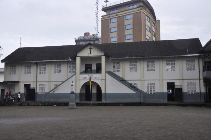 l'École Catholique Saint Jean Bosco à Yaoundé