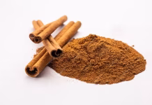 Faites ceci avec de la cannelle avant de dormir… découvrez pourquoi