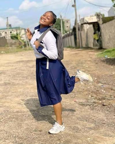 uniforme scolaire au Cameroun uniforme scolaire au Cameroun