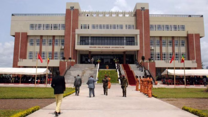 université au Cameroun